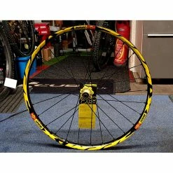 Roues Complètes Mavic - 27.5'' -TRANSMISSIONS BIKELIFE Soldes 2023 mavic deemax dh 27 5 5