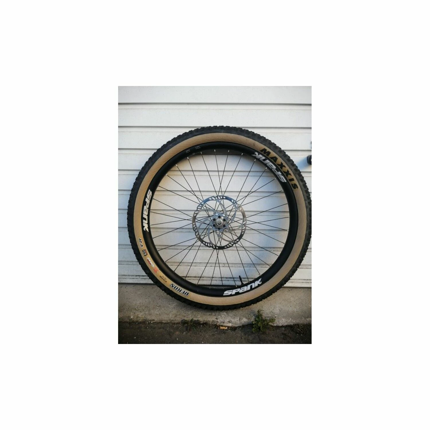 Roues Complètes Spank - 27.5'' Plus 1 Roues Complètes Spank - 27.5'' Plus