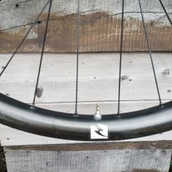 Race Face Roues Complètes 8 Race Face Roues Complètes -TRANSMISSIONS BIKELIFE Soldes 2023 paire de roues carbones 275 reynolds fr 367 xd 2