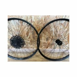 Roues Complètes Race Face - 29'' -TRANSMISSIONS BIKELIFE Soldes 2023 paire de roues neuve raceface ar offset 30 29 2