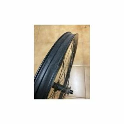 Roues Complètes Bontrager - 27.5'' Plus 6 Roues Complètes Bontrager - 27.5'' Plus -TRANSMISSIONS BIKELIFE Soldes 2023 paire roues bontrager line comp 30 2