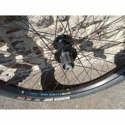 Roues Complètes - 27.5''