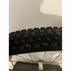 Dt-swiss Roues Complètes Dt Swiss - 27.5'' 6 Dt-swiss Roues Complètes Dt Swiss - 27.5'' -TRANSMISSIONS BIKELIFE Soldes 2023 roue avant dt swiss dt spline m 1700 2