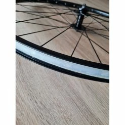 Roues Complètes Giant - 29'' -TRANSMISSIONS BIKELIFE Soldes 2023 roue avant giant 29 3