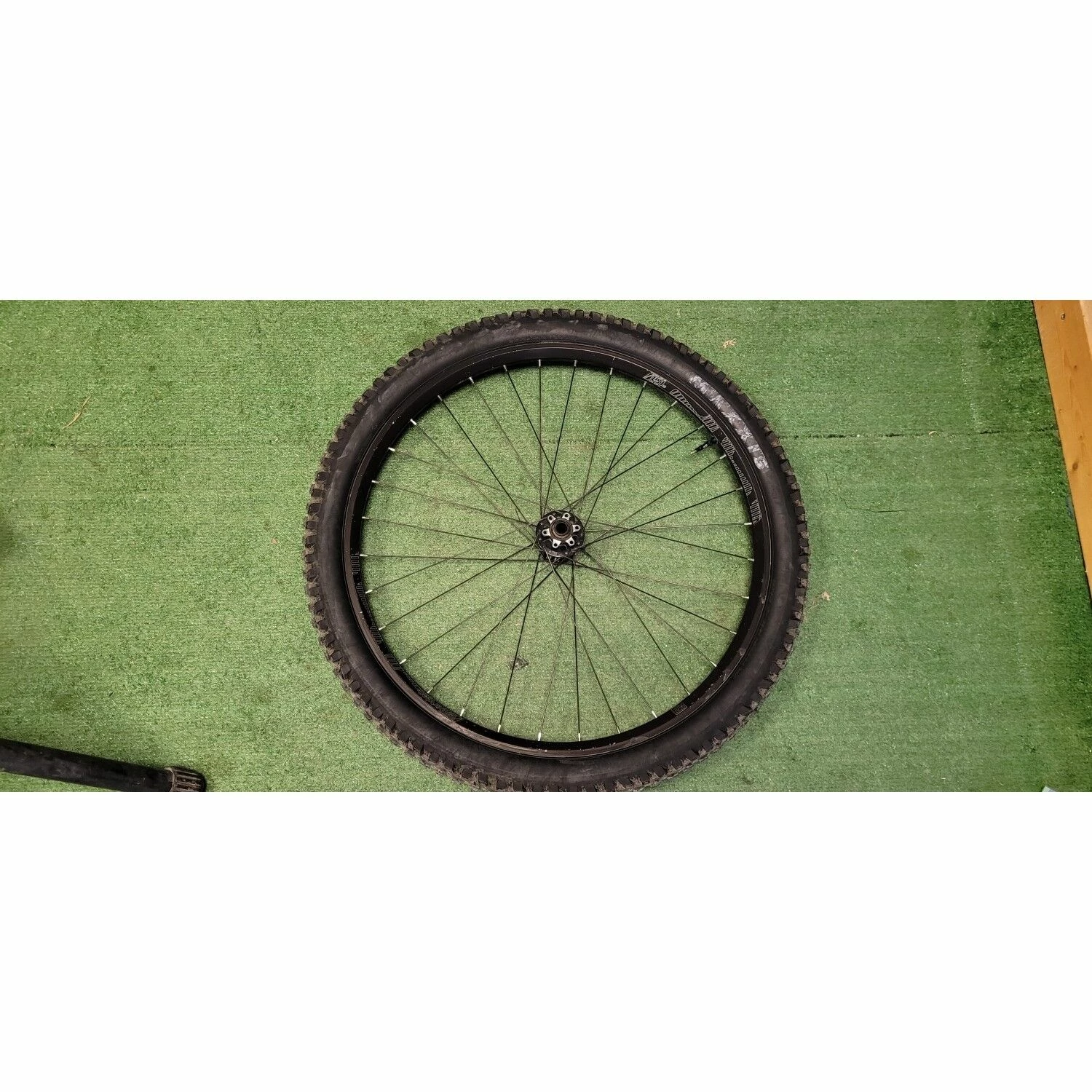 Roues Complètes E-thirteen - 27.5'' 3 Roues Complètes E-thirteen - 27.5'' – Image 3