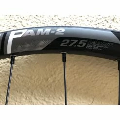 Race Face Roues Complètes -TRANSMISSIONS BIKELIFE Soldes 2023 roue giant dh 275 pm2 av20x110 ar15x153 3