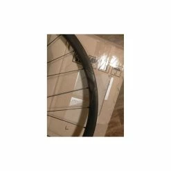 Roues Complètes Lapierre - 29'' -TRANSMISSIONS BIKELIFE Soldes 2023 roue lapierre carbone neuve 2