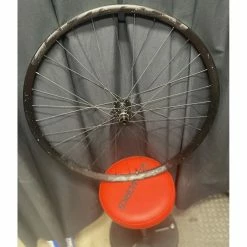 Race Face Roues Complètes - 20" 9 Race Face Roues Complètes - 20" -TRANSMISSIONS BIKELIFE Soldes 2023 roue race face arc offset 30 3