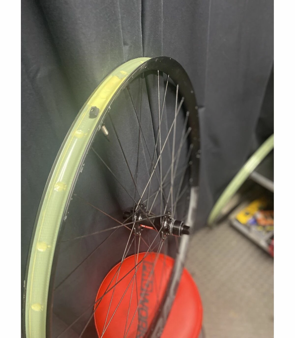 Race Face Roues Complètes - 20" 5 Race Face Roues Complètes - 20" – Image 5