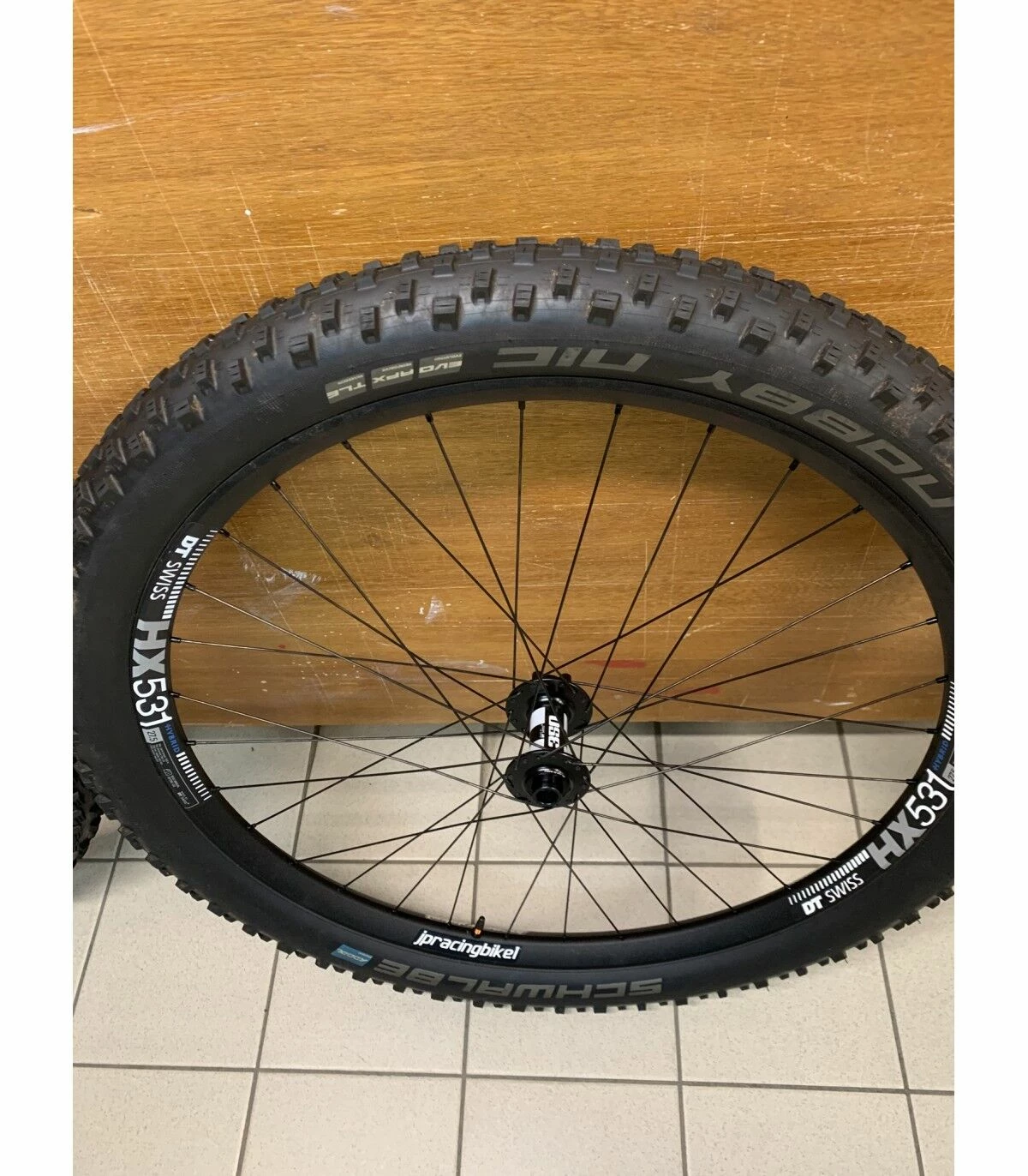 Race Face Roues Complètes - 27.5'' Plus 3 Race Face Roues Complètes - 27.5'' Plus – Image 3