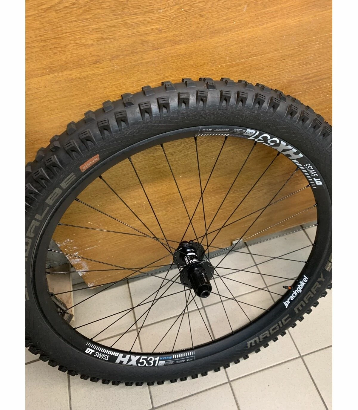 Race Face Roues Complètes - 27.5'' Plus 4 Race Face Roues Complètes - 27.5'' Plus – Image 4