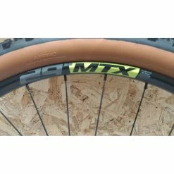 Roues Complètes 10 Roues Complètes -TRANSMISSIONS BIKELIFE Soldes 2023 roue vtt progress mtx 29 boost 4