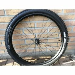 Race Face Roues Complètes - 29'' 10 Race Face Roues Complètes - 29'' -TRANSMISSIONS BIKELIFE Soldes 2023 roues 29 equipees avec pneus schwalbe tubeless 4
