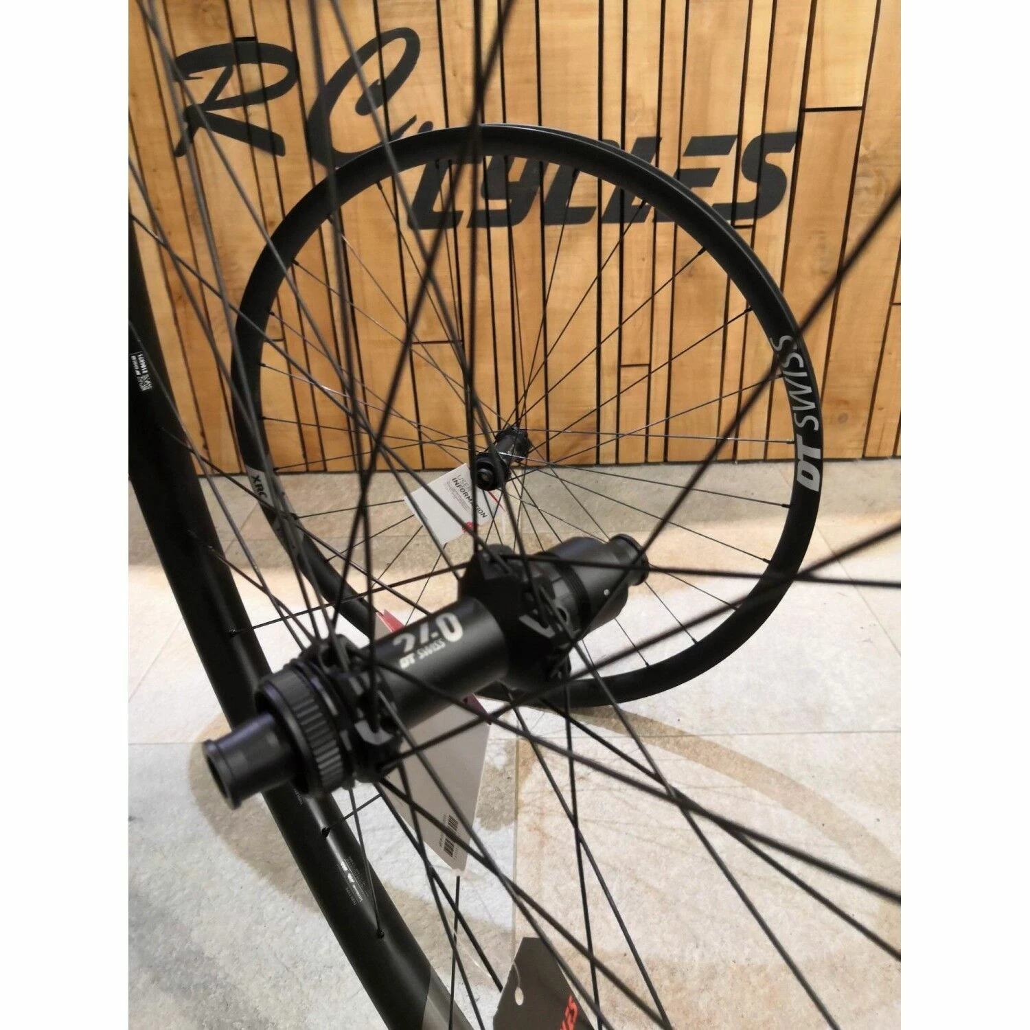 Dt-swiss Roues Complètes Dt Swiss - 29'' 1 Dt-swiss Roues Complètes Dt Swiss - 29''