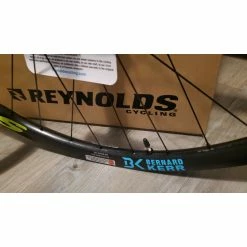 Reynolds® Roues Complètes Reynolds - 29'' -TRANSMISSIONS BIKELIFE Soldes 2023 roues carbone reynolds i9 edition limitee neuves 3