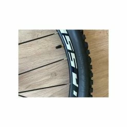 Roues Complètes Mavic - 27.5'' -TRANSMISSIONS BIKELIFE Soldes 2023 roues completes mavic crossroc plus pneus crossroc 275 lefty 4