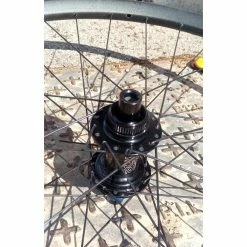 HUTCHINSON Roues Complètes - 27.5'' 9 HUTCHINSON Roues Complètes - 27.5'' -TRANSMISSIONS BIKELIFE Soldes 2023 roues dt swiss tune xm 3